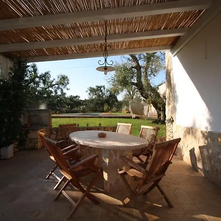 Trullo Arthas * San Vito dei Normanni